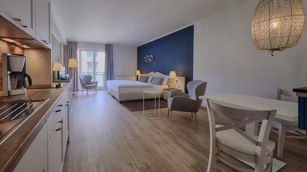 Wellness Auszeit auf Rügen: Apartment im 4* Hotel inkl. Eintritt in die BINZ THERME ab 59€ p.P. (DZ)