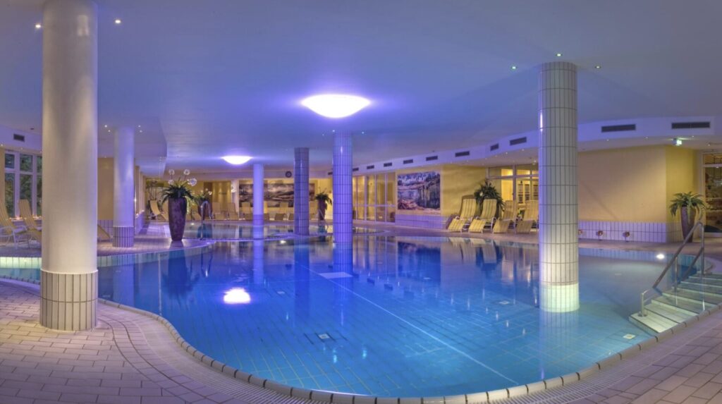 Wellness Auszeit auf Rügen: Apartment im 4* Hotel inkl. Eintritt in die BINZ THERME ab 59€ p.P. (DZ)