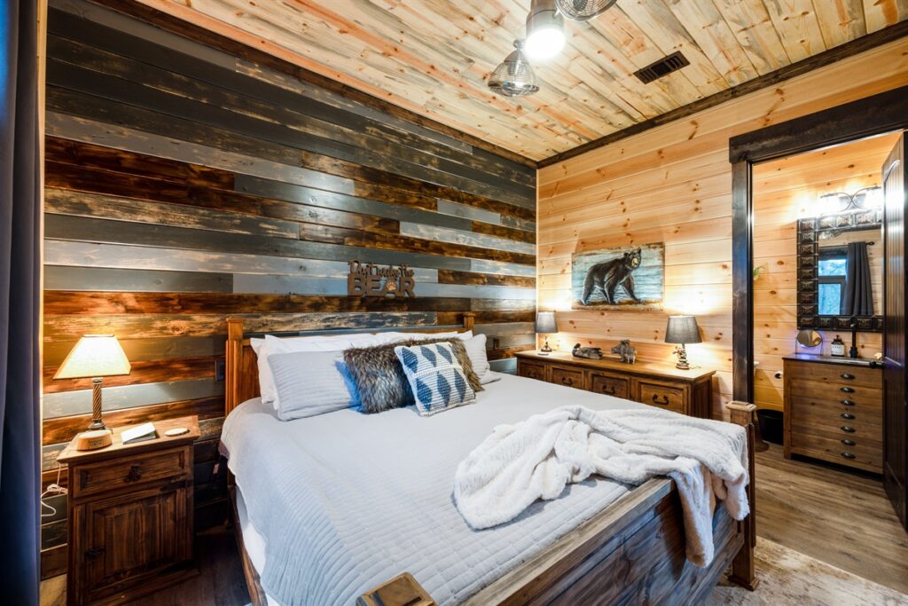 36914ca2a49d4fc4999e4fa5025dbfc4 Large