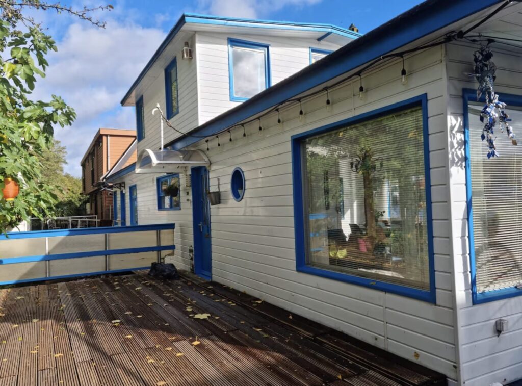 Amsterdam Hausboot: 3 Tage ab 224€ p.P.