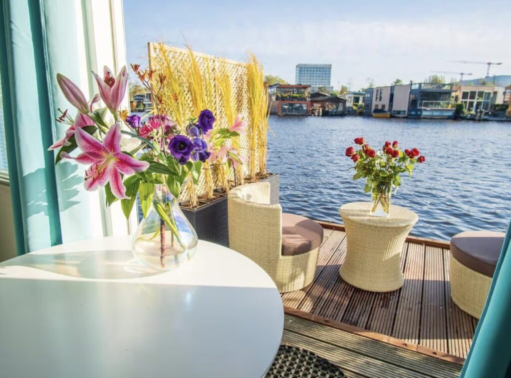 Amsterdam Hausboot: 3 Tage ab 224€ p.P.
