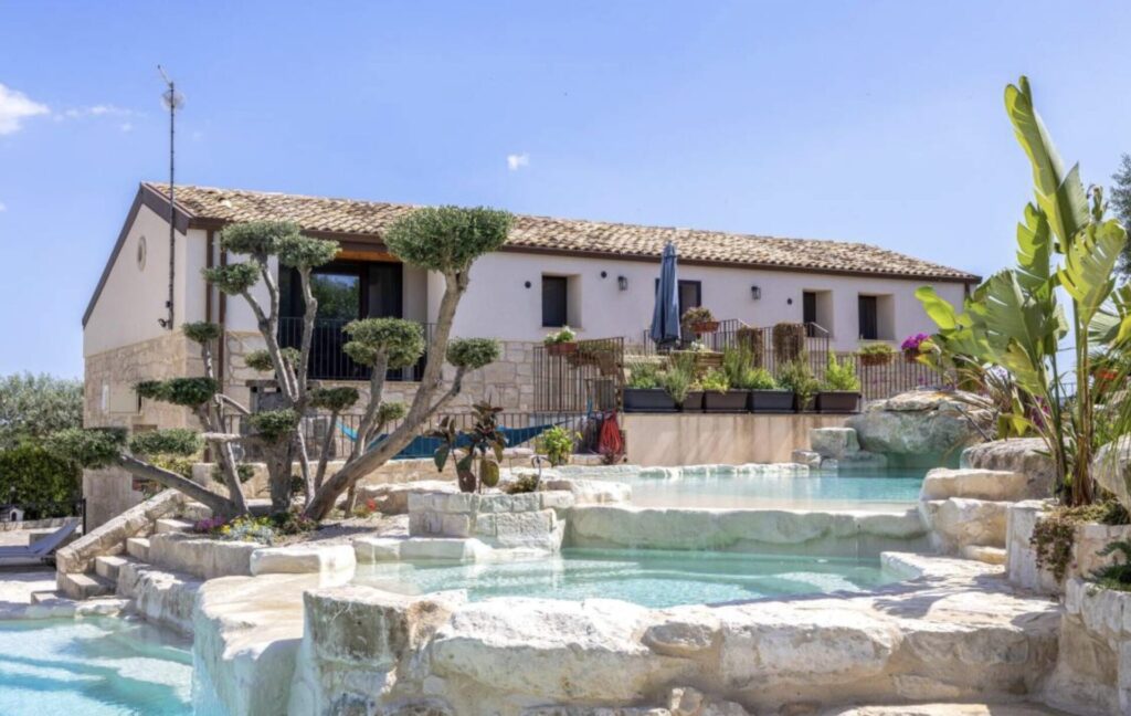 Sizilien Urlaubsangebot: 5 Tage im luxuriösen Ferienhaus + Pool ab 276€ p.P.