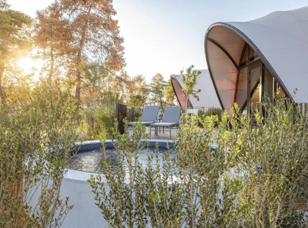 Urlaub in Griechenland – 5* Cabana mit privatem Pool & Frühstück ab 189€ p.P.