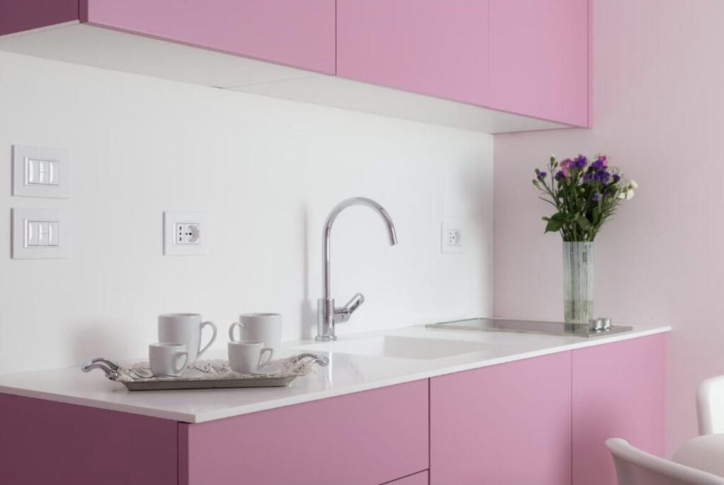 Geheimtipp Burano: 3 Tage in Italiens bunter Stadt im pinken Ferienhaus ab 94€ p.P.