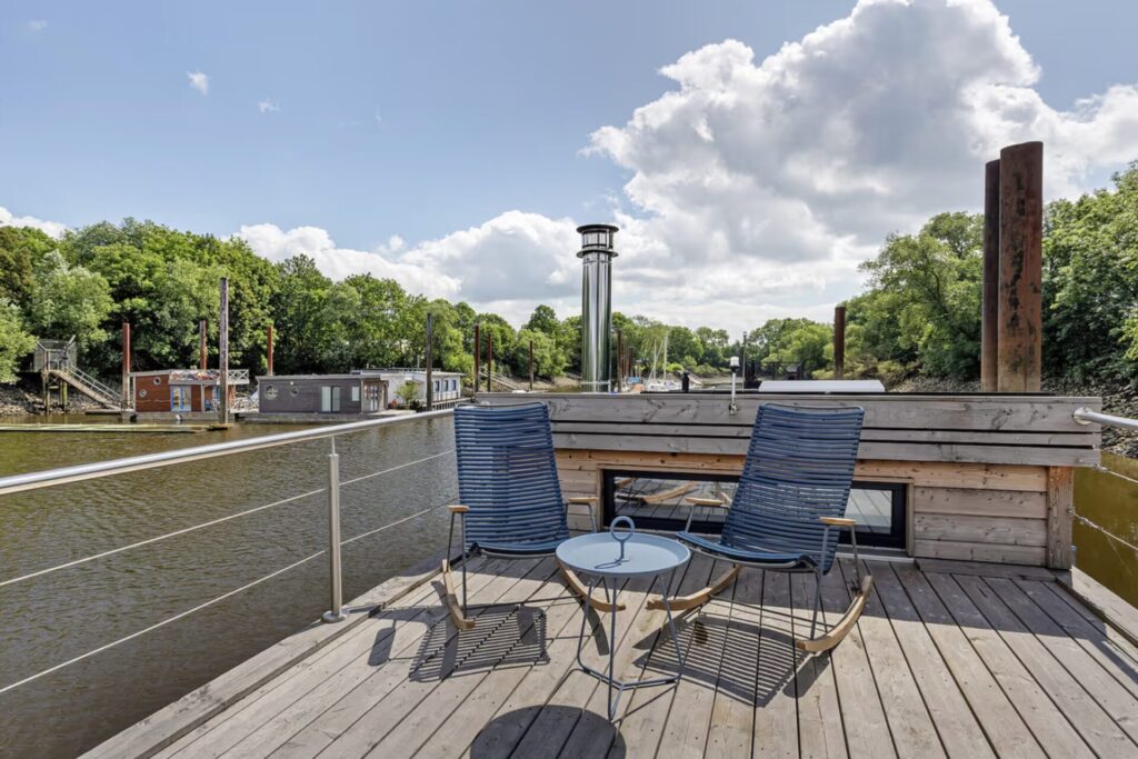 Hausboot in Hamburg: 3 Tage ab 131€ p.P. (bei 4 Leuten)