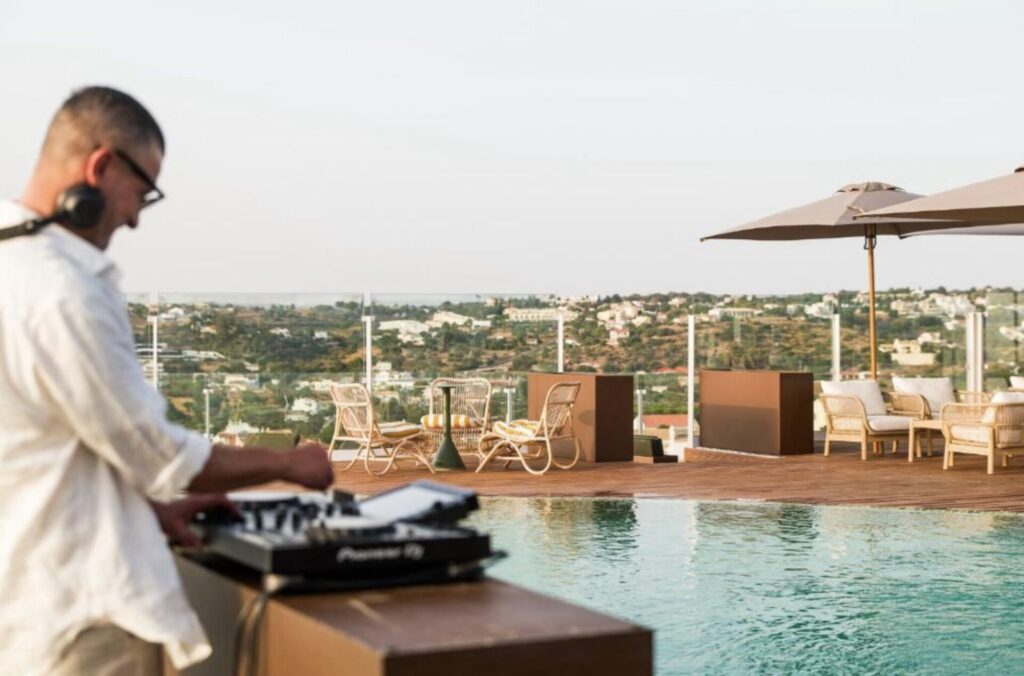 Kurztrip Algarve: 1 Woche mit Flug, Transfer & Frühstück ab 508€ p.P.