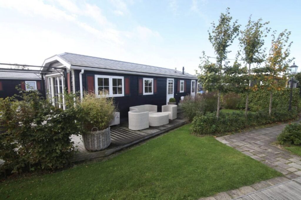 Kurzurlaub in Giethoorn: 3 Tage mit Unterkunft am Kanal ab 116€ p.P. (bei 4 Leuten)