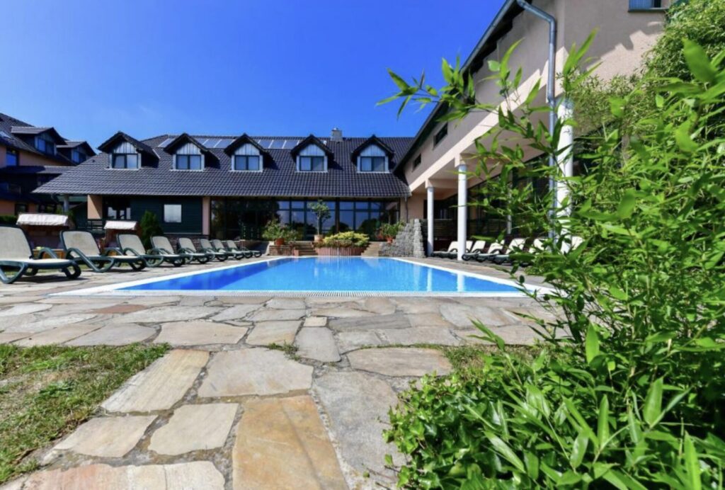 Spreewald Urlaub: 4* Wellnesshotel mit Frühstück ab 66€ p.P. (DZ)