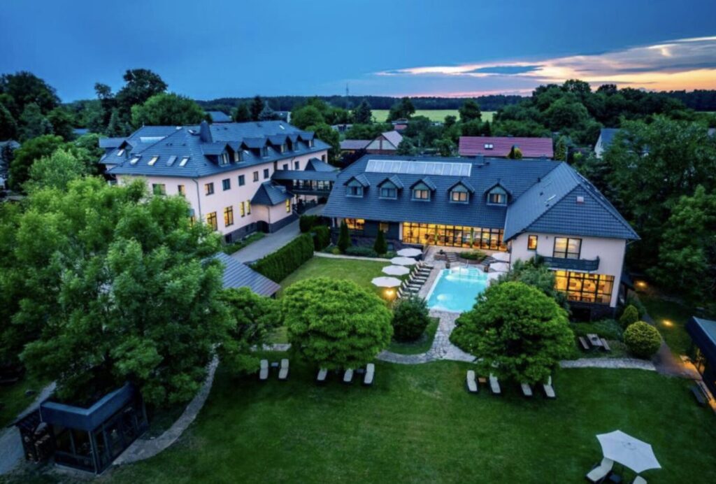 Spreewald Urlaub: 4* Wellnesshotel mit Frühstück ab 66€ p.P. (DZ)