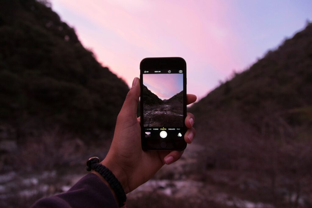 Smartphone Nutzung Outdoor - Bilder machen