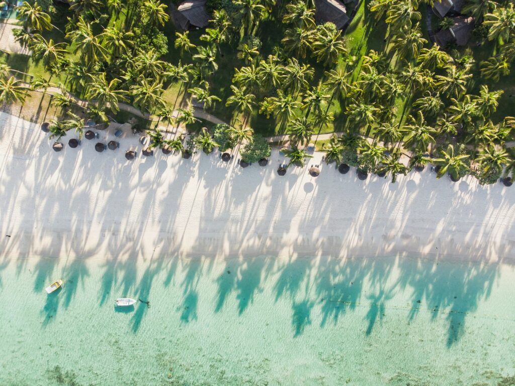 Luftaufnahme vom Flic en Flac Beach auf Mauritius