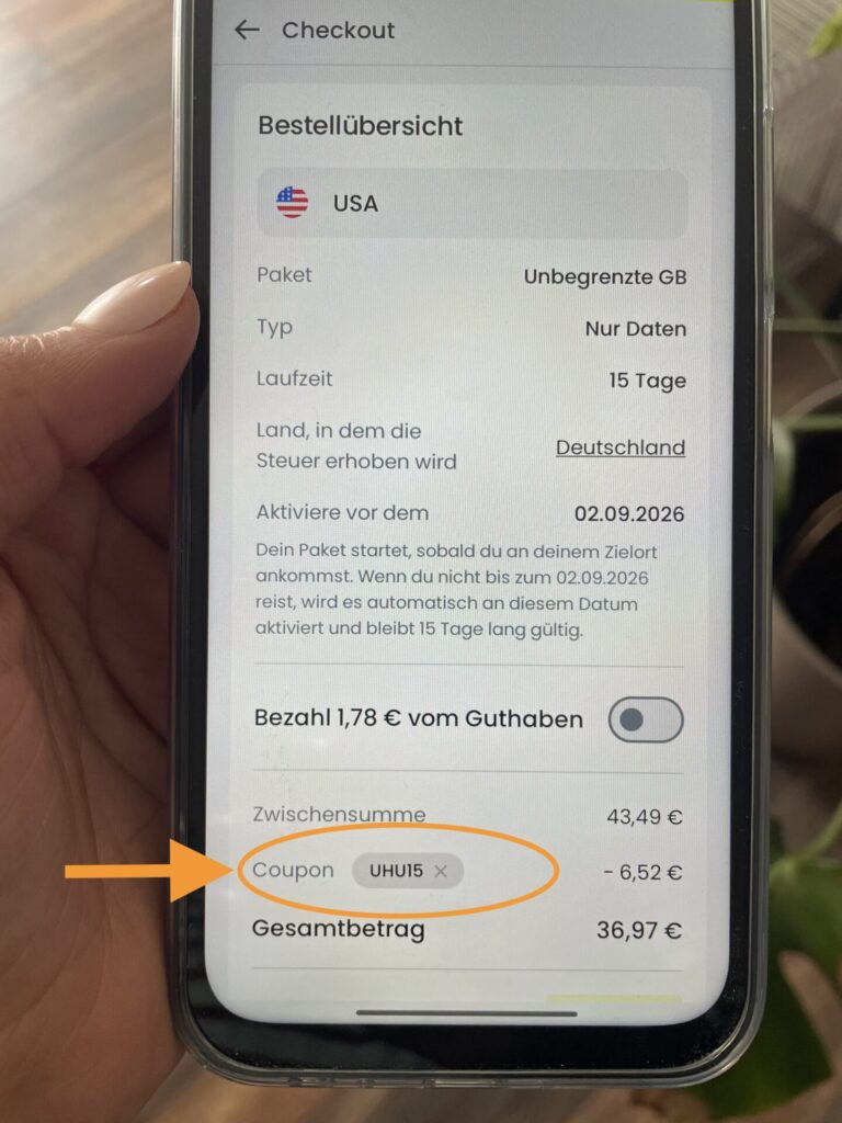 Saily App mit Rabattcode für eine USA eSIM, Beispiel 15 Tage unbegrenztes Datenvolumen (Stand August 2026). Bild: Jana Willeke